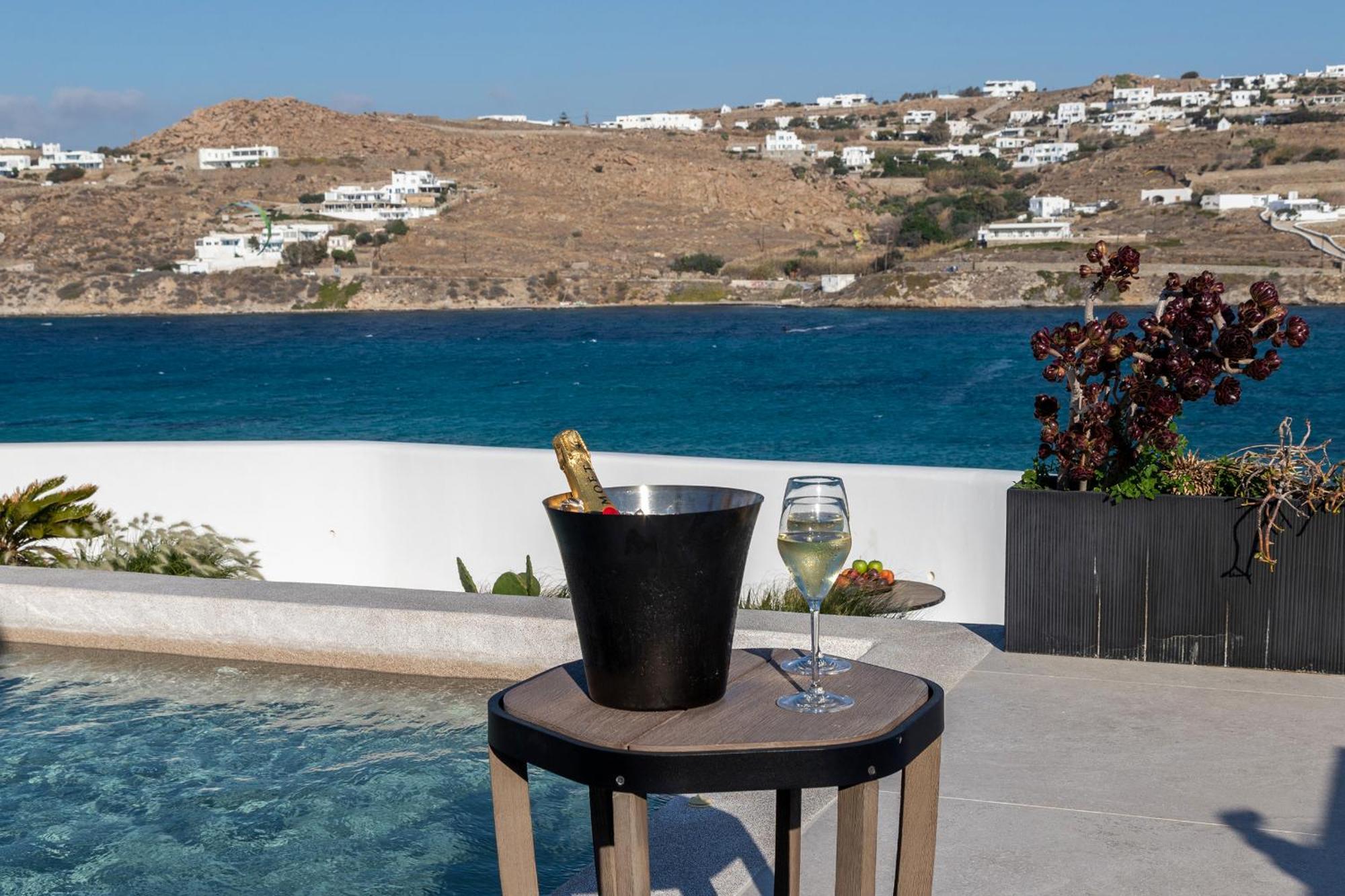 Aeonic Suites And Spa Mykonos Town Exteriér fotografie